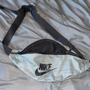 Nike Fanny pack
